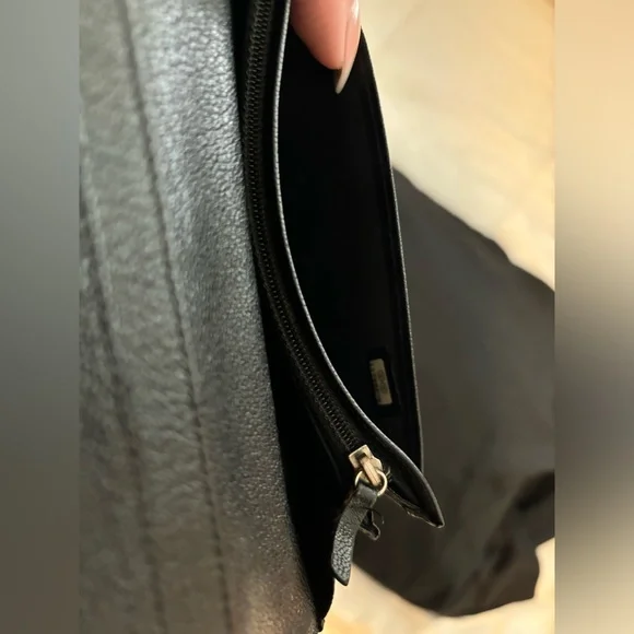 Chanel Silver Quilted Bifold Wallet - Picture 6 of 6